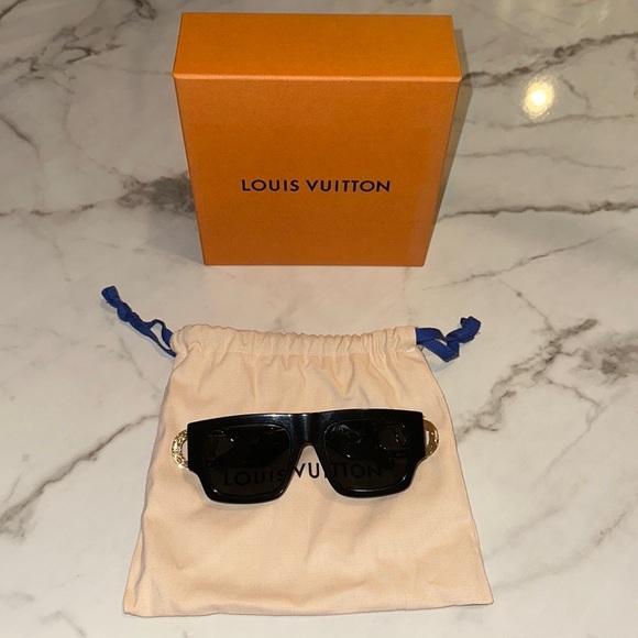 LV Link Square Sunglasses - Picture 3 of 17